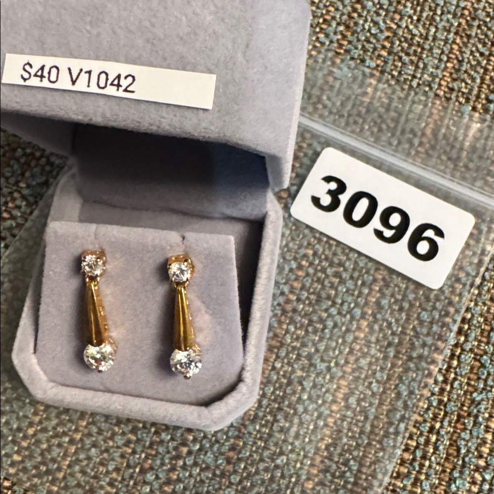 3096 Swarovski Crystal Elements Post Earrings - image 5